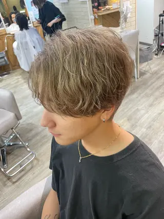 ショート カラー メンズ CORE blanc所属・COREblanc ゆきの／表参道 原宿のヘアスタイル