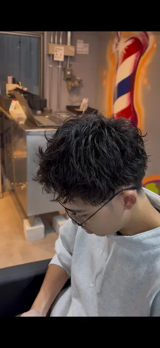 ショート パーマ kearny -men’s  parm & men's cut-錦糸町所属・永倉 迅人 /メンズカットパーマのヘアスタイル