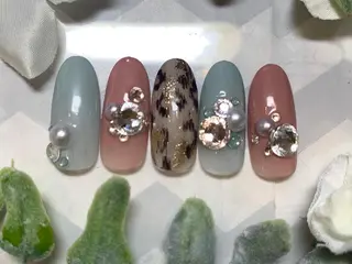 ネイル ASPILEAF所属・アスピリーフ さとみのマツエク・マツパデザイン