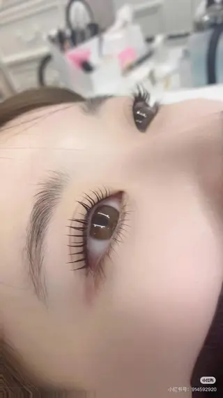 パーマ タカハシ ユキナのマツエク・マツパデザイン