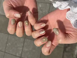 ネイル 友田 晴香のネイルデザイン