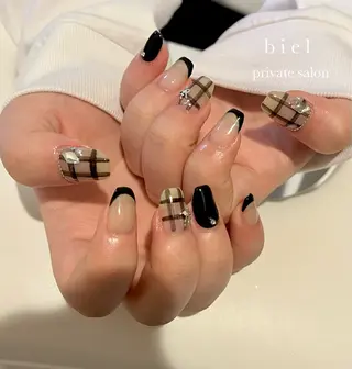 ネイル MIYU .のネイルデザイン
