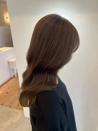 セミロング カラー 長田 唯のヘアスタイル