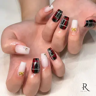 ネイル 美フォルム✨ CRG　RURIのネイルデザイン