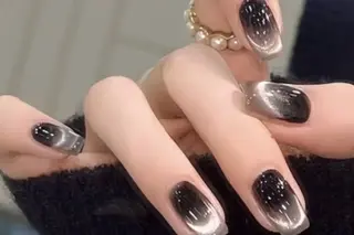 ネイル 鈴木 彩星のネイルデザイン