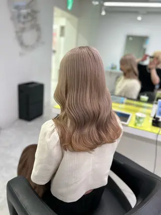 カラー トレンドモテカラー 🩷色落ちまで可愛くのヘアスタイル