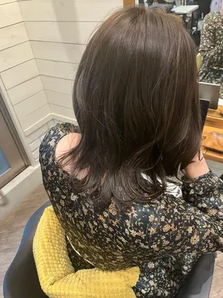 ミディアム カラー ⭐️ アユミ⭐️のヘアスタイル