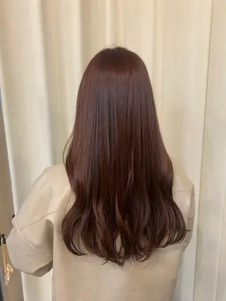 ロング 藤原 侑香のヘアスタイル