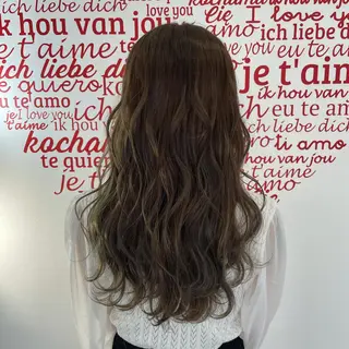 ロング カラー ヘアアレンジ CREAPY所属・CREAPY　日向野 利菜のヘアスタイル