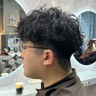パーマ メンズ メンズパーマ🔵 ハイトーン✨原田慎也のヘアスタイル