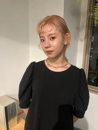 ショート カラー デザインカラー🥂 YUKAのヘアスタイル