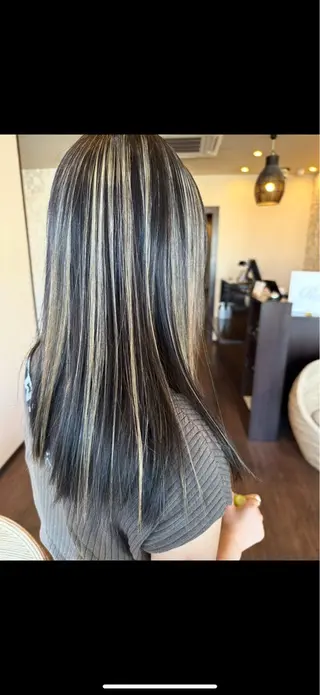 ロング カラー エイト半田所属・大松 菜々実のヘアスタイル