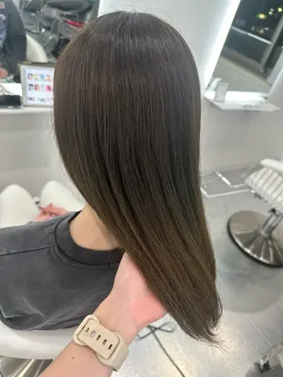 ロング ならざきつぐみ /天王寺/ハイトーンのヘアスタイル