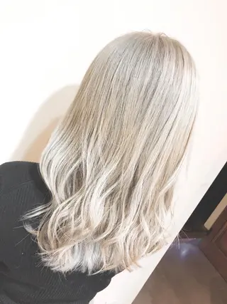 セミロング カラー 💓シールエクステ ルミエールのヘアスタイル