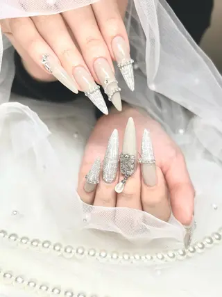 ネイル 【Laule‘a 】のネイルデザイン