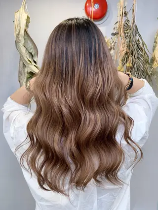 セミロング レイヤー×縮毛矯正 深見 拓のヘアスタイル