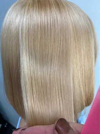 ミディアム カラー ヘアアレンジ メンズ ブリーチ特化型✂️ ハイトーンカラー👨のヘアスタイル