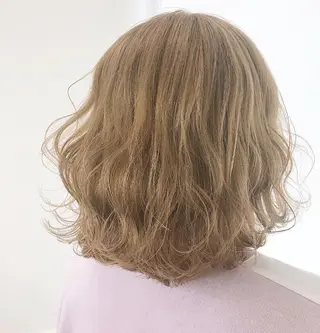 ミディアム sano sayakaのヘアスタイル