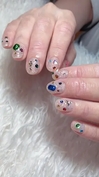 ネイル n o q r m. n a c h iのネイルデザイン