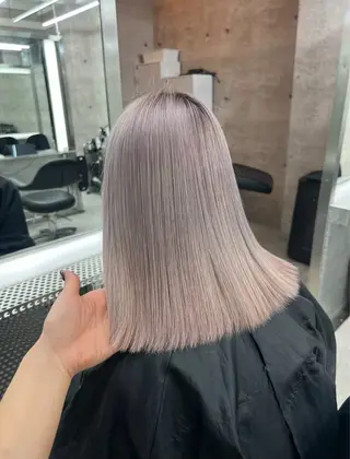 セミロング iki omotesando所属・KIRYU SARAのヘアスタイル