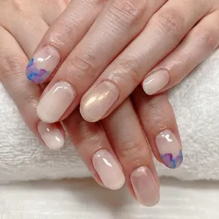 ネイル 綱島 佳恵のネイルデザイン