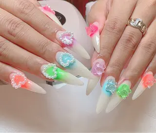 ネイル Le'a シズカのネイルデザイン