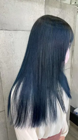 ロング 大内 志穂のヘアスタイル