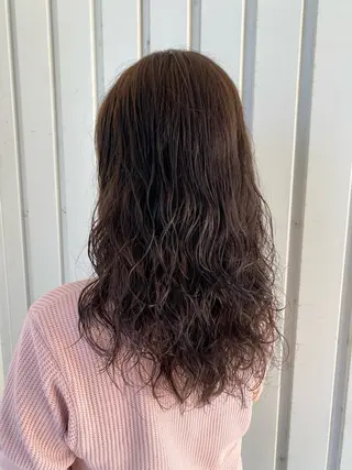 ロング 棟方 世奈のヘアスタイル