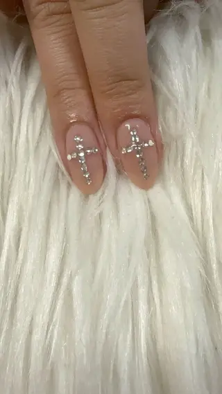ネイル nes.nail池袋所属・平良 春羽のネイルデザイン