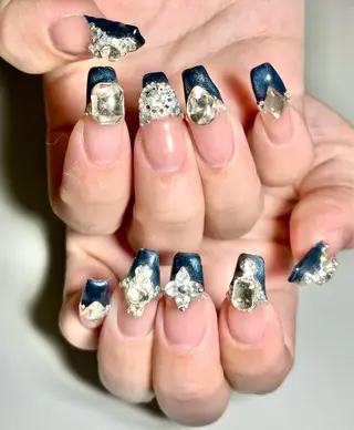 ネイル Liennail 持込デザインやり放題のネイルデザイン