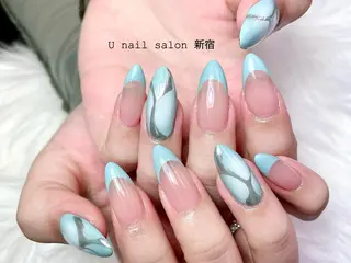 ネイル U nail 🩷新宿店のネイルデザイン