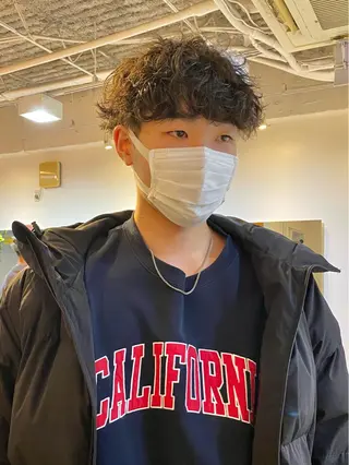 ショート パーマ メンズ JINKIメンズ特化 メンズカットパーマのヘアスタイル