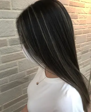 ロング カラー little×link 福岡所属・littlelink キタジマのヘアスタイル