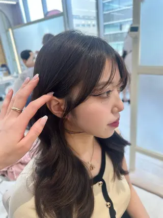 セミロング oto🎀×美髪× シースルー前髪🤍のヘアスタイル