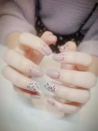 ネイル TERAI ERINAの眉毛・アイブロウイメージ