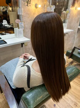 ロング カラー 内田 有紗のヘアスタイル