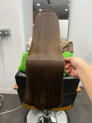 ロング カラー U&i所属・大塚 貴之のヘアスタイル