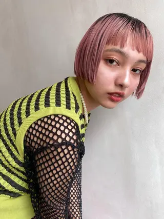 ショート カラー ハイトーンカラー🍑 心斎橋のヘアスタイル