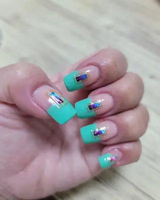 ネイル TELUM Miyoko.のネイルデザイン