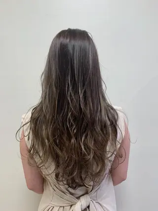 ロング カラー hair &eye LAWE.店長のヘアスタイル