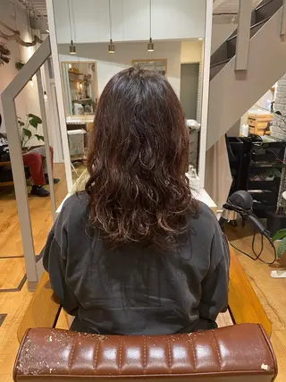 ロング パーマ 南 柚香のヘアスタイル