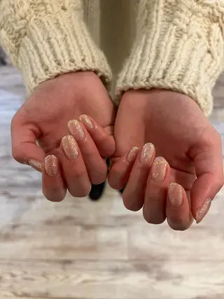 ネイル une／YUKINA 🫧大人nuanceのネイルデザイン