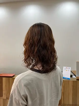 セミロング パーマ コテ巻き風パーマ🌀 カラー/Asukaのヘアスタイル