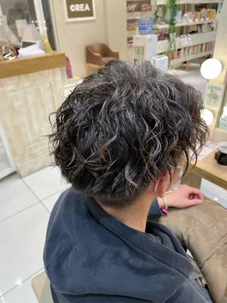 ミディアム パーマ メンズ 本厚木｜縮毛矯正/ 酸性スト専門サロンのヘアスタイル