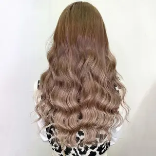 ロング カラー KEISUKE/ ブリーチ🧡エクステのヘアスタイル