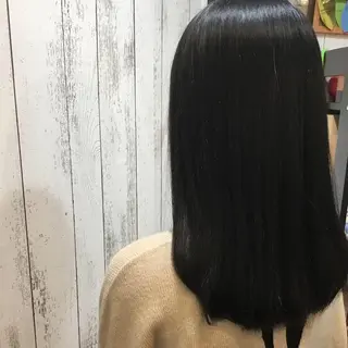 セミロング カラー パーマ 金崎 新吾のヘアスタイル