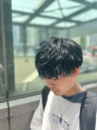 ショート カラー メンズ スパイキーショート/ パーマ平松秀門のヘアスタイル