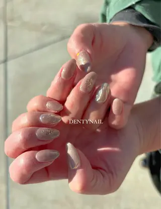 DENTY NAIL所属・DENTY NAIL -ArtRoom-のネイルデザイン