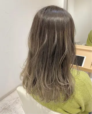 カラー 🌼あんなtrend color🌼のヘアスタイル