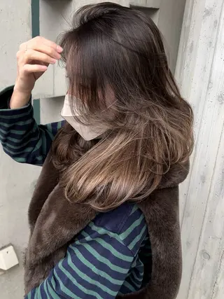 ロング 🇺🇸海外カラー 🇺🇸yunoのヘアスタイル